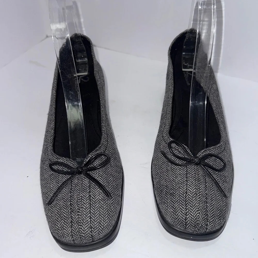 A2 by Aerosoles Black White Herringbone‎ Low Wedge Heel Bow Sz 8.5 Preppy Office